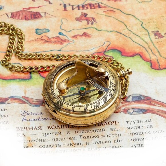 Brass Sundial Compass with Push Button 2" Diameter Free Gift Compass Keychain - Picture 4 of 4